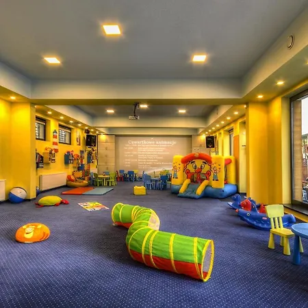 Columbus 3* Rowy (Pomerania)